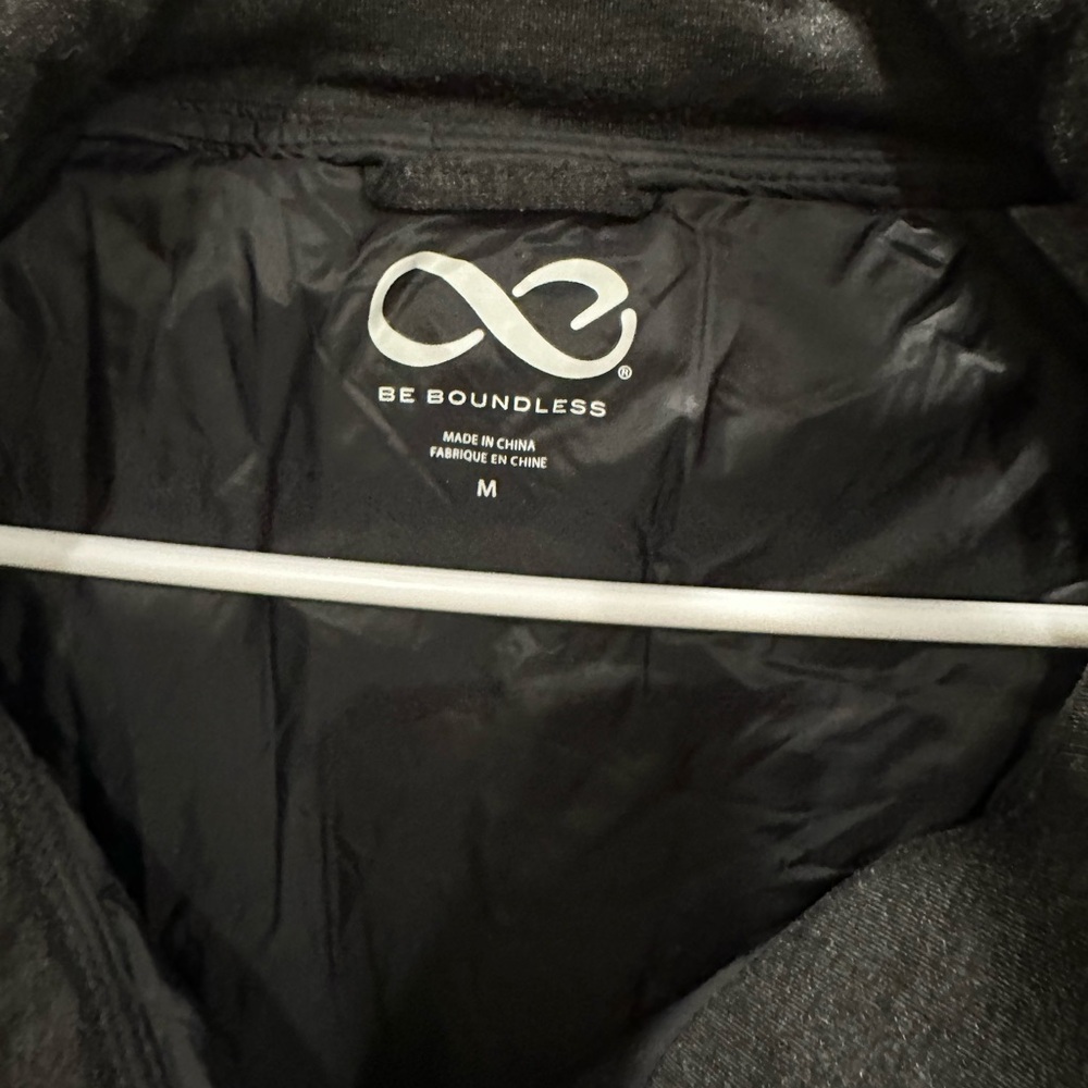 Be Boundless Light Weight Jacket - image 7